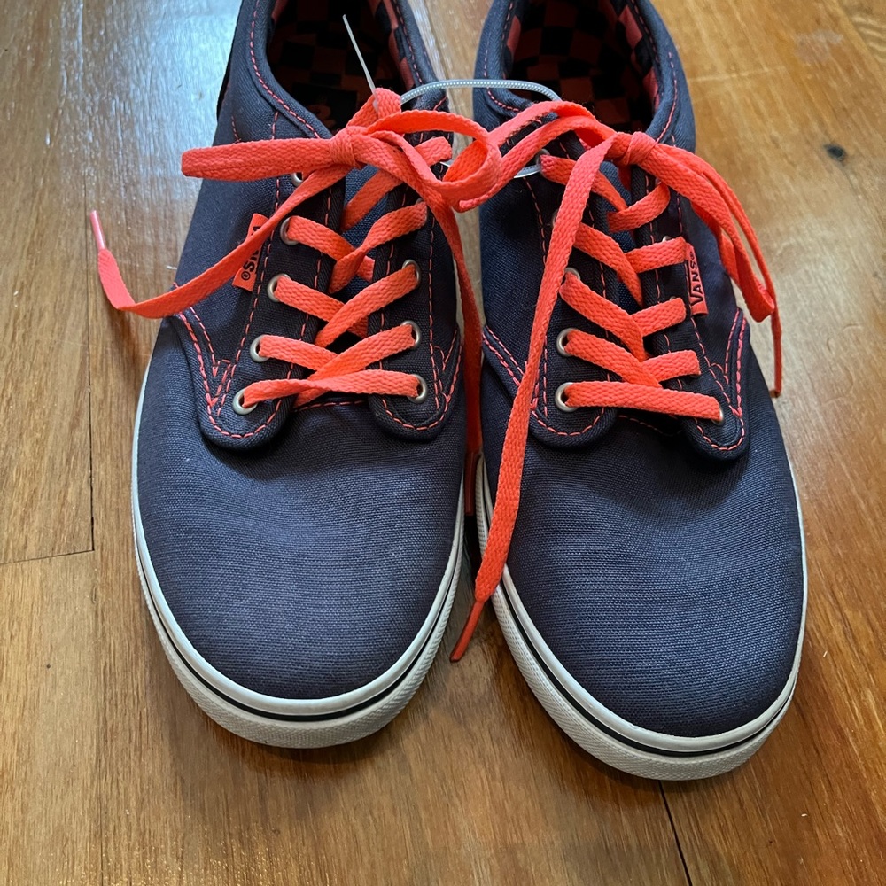 Canvas Vans